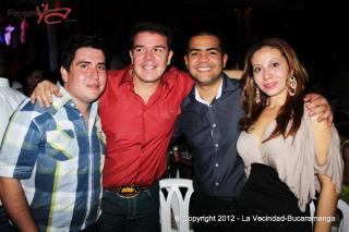 Foto 85 de Viernes 17 de Agosto de 2012 en Discoteca La Vecindad Bucaramanga, Bucaramanga