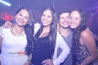 Foto 98 de Bar BLING 12 de abril de 2014 en Bar Bling Bucaramanga, Bucaramanga