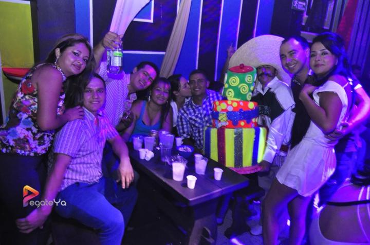 Foto 19 de El Manicomio sábado 09 de mayo 2015 en Discoteca El Manicomio Bucaramanga, Bucaramanga