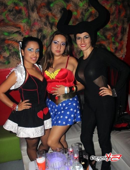 Foto 9 de Favela Club - Halloween 2014 en Favela Club Menga, Cali