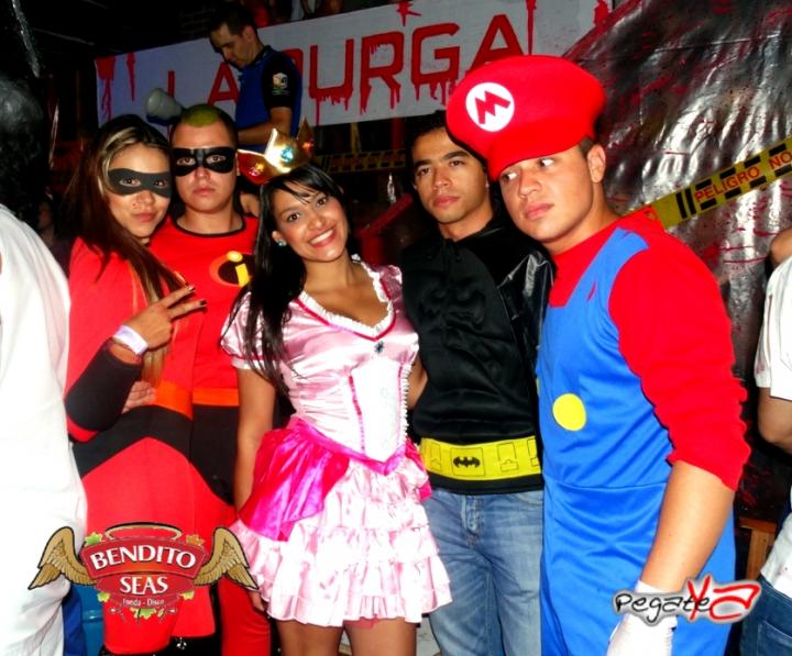 Foto 21 de Bendito Seas - Halloween 2014 en Discoteca Bendito Seas Medellin, Medellín