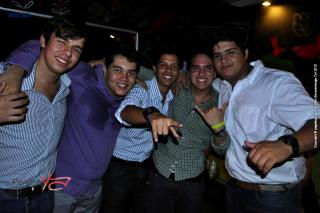Foto 14 de Discoteca Le PArc Bucaramanga Mayo 2013 en Le Parc Bar Bucaramanga, Bucaramanga