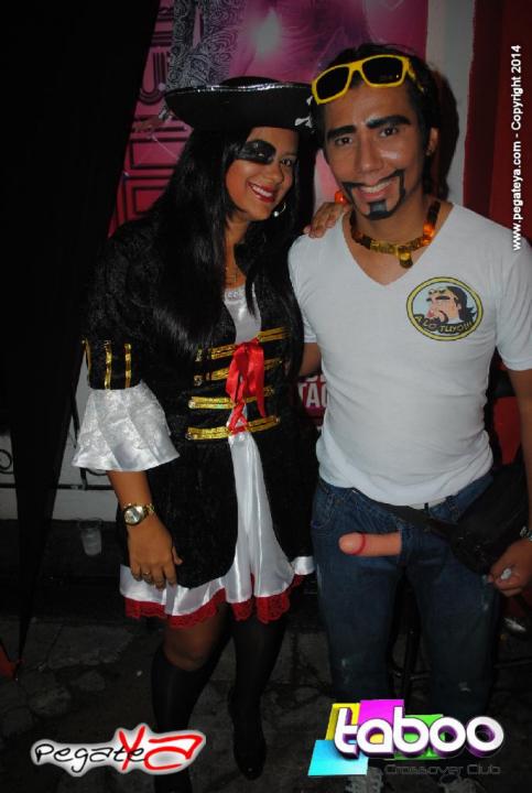 Foto 33 de Taboo Halloween 2014 en Discoteca Taboo Cartagena, Cartagena