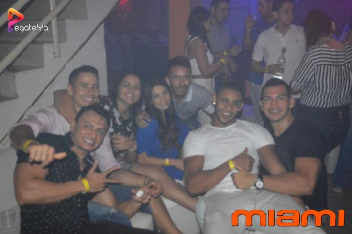 Foto 19 de Miami Bar - 3er & 4to Fds Marzo 2016 en Miami Bar Cali, Cali