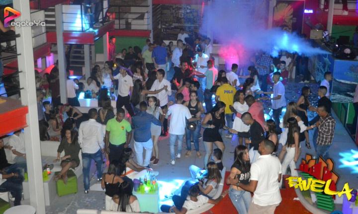 Foto 33 de Favela Club - 1er Fds Mayo 2017 en Favela Club Menga, Cali