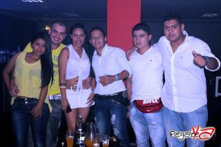 Foto 28 de Mayo 18 del 2013 en Nozomi Club, Cali