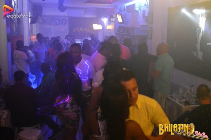 Foto 18 de Bailatino - 3er & 4to Fds Marzo 2016 en Bailatino - Bar, Cali