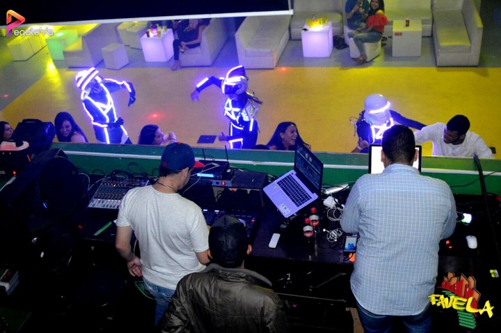 Foto 15 de Favela - 4to Fds Sept. 2017 en Favela Club Menga, Cali