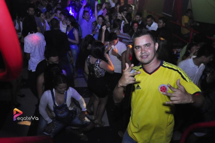 Foto 50 de El Manicomio sábado 06 de junio 2015 en Discoteca El Manicomio Bucaramanga, Bucaramanga