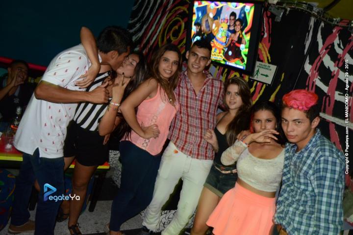 Foto 38 de El Manicomio sábado 29 de agosto 2015 en Discoteca El Manicomio Bucaramanga, Bucaramanga