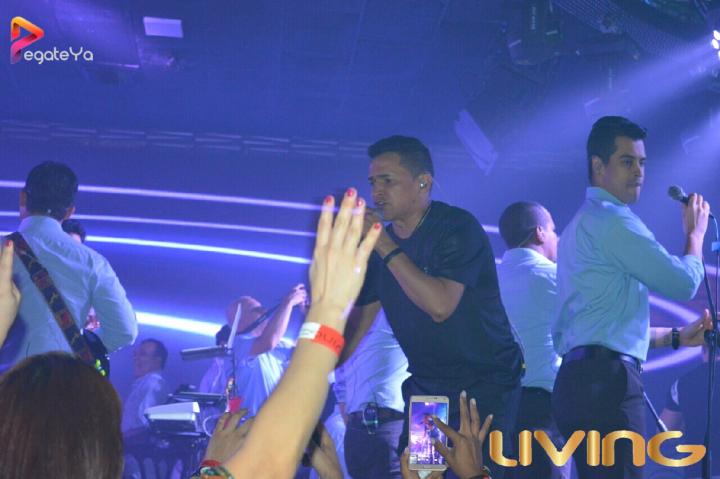 Foto 112 de Living - 1er & 2do Fds Octubre 2016 en Living Night Club, Cali