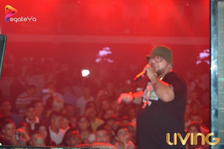 Foto 123 de Living - 3er & 4To Fds Octubre 2016 en Living Night Club, Cali