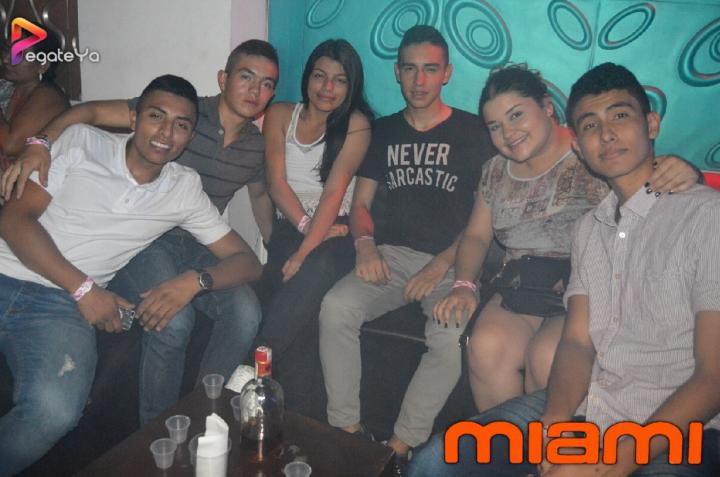 Foto 28 de Miami Bar - 3er Fds Mayo 2017 en Miami Bar Cali, Cali