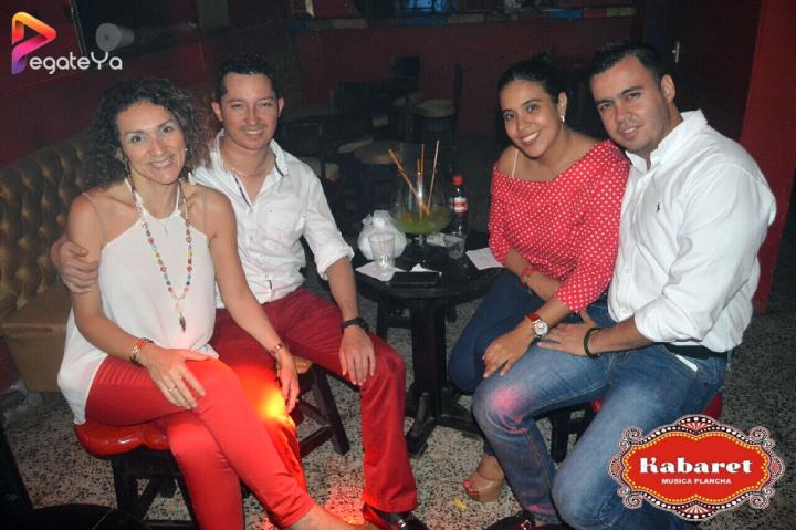 Foto 71 de Kabaret Bar - 1AMOR & AMISTAD Sept. 2016 en Kabaret - Granada, Cali