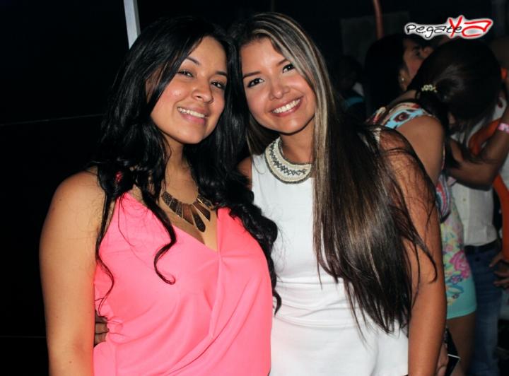 Foto 75 de Lolas Club - Amor y Amistad en Lolas Club Menga Cali, Cali