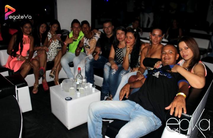 Foto 25 de Epika - Amor y Amistad 2015 en Epika Night Club, Cali