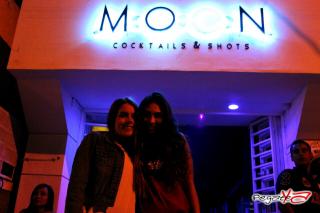 Foto 12 de Octubre 12 del 2013 en Moon Cocktail & Shots