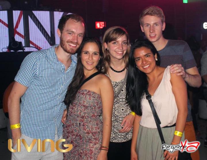 Foto 61 de Living Night Club - Oct 11 en Living Night Club, Cali