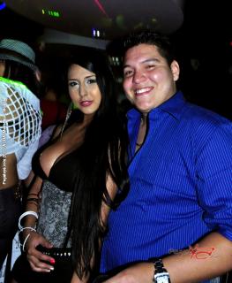 Foto 64 de Discoteca Aqua Medellin - 20 de julio en Discoteca Aqua Medellin, Medellín