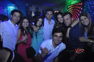 Foto 4 de Bling Bar 16 de abril de 2014 en Bar Bling Bucaramanga, Bucaramanga