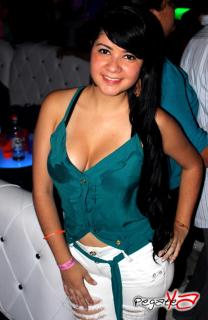 Foto 3 de Julio 6 del 2013 en Living Night Club, Cali