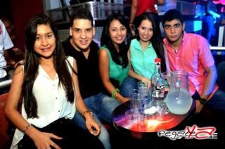 Foto 80 de Binomio de Oro y los Van Van de Cuba en Space Menga, Cali