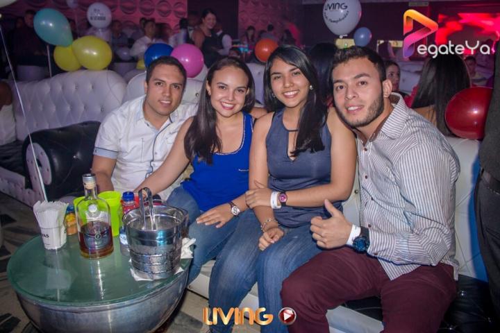 Foto 8 de Living - AMOR & AMISTAD 2016 en Living Night Club, Cali