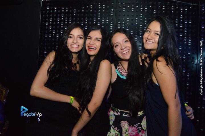Foto 24 de Bar Bling - viernes 16 oct 2015 en Bar Bling Bucaramanga, Bucaramanga