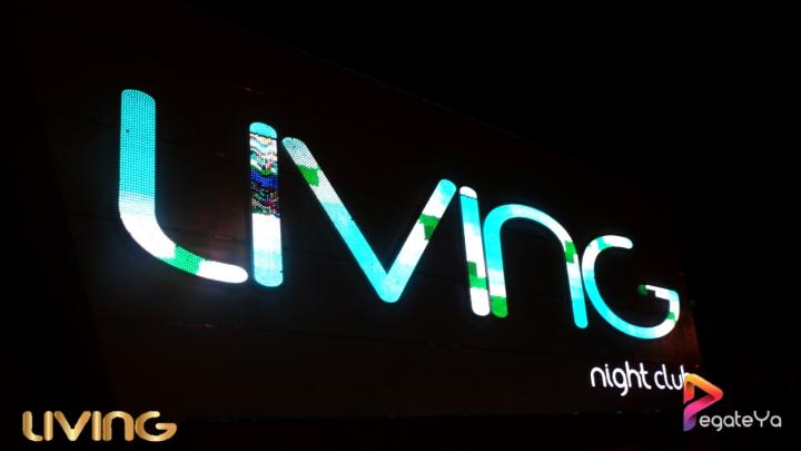 Foto 9 de Living - Abril 25 del 2015 en Living Night Club, Cali