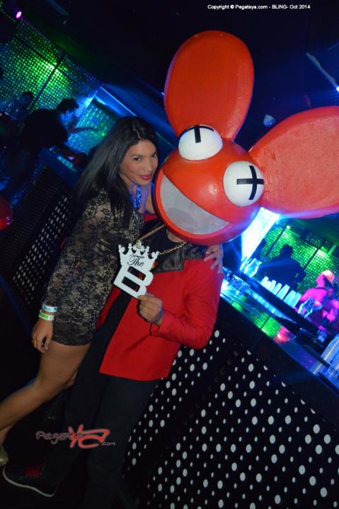 Foto 73 de Bling 24 y 25 de octubre de 2014 en Bar Bling Bucaramanga, Bucaramanga
