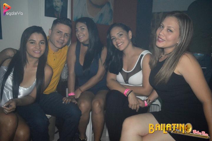 Foto 2 de Bailatino - 1er Fds Abril 2017 en Bailatino - Bar, Cali