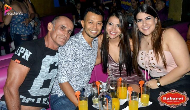Foto 2 de Kabaret Bar - 1er Fds Abril 2017 en Kabaret - Granada, Cali