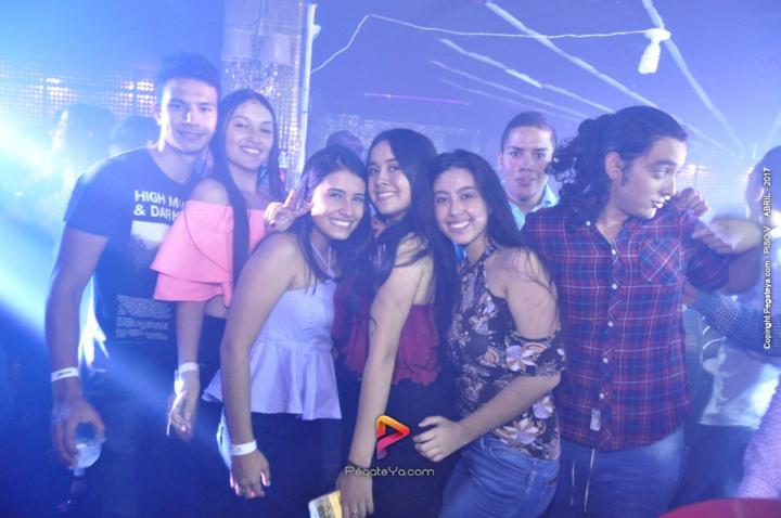 Foto 42 de PISO V - Sabado 8 de abril de 2017 en Bar Piso V Bucaramanga, Bucaramanga