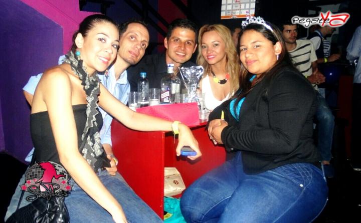 Foto 49 de Sam Puès Bar - Agosto 023 en Discoteca Sam Pues Medellin, Medellín