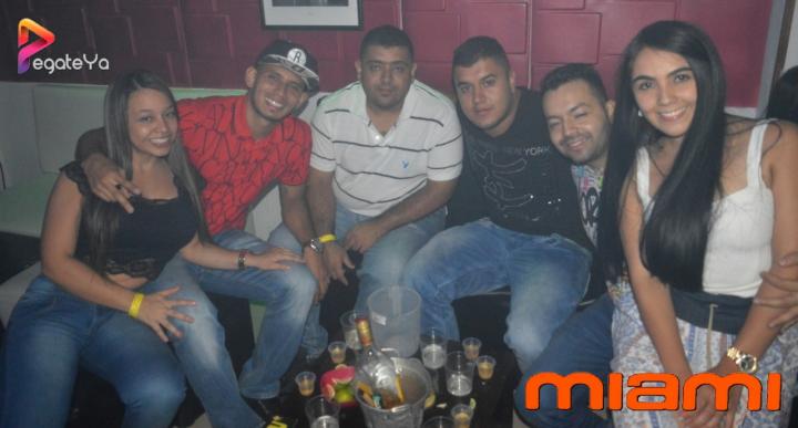 Foto 20 de Miami Bar - 3er & 4to Fds Marzo 2016 en Miami Bar Cali, Cali