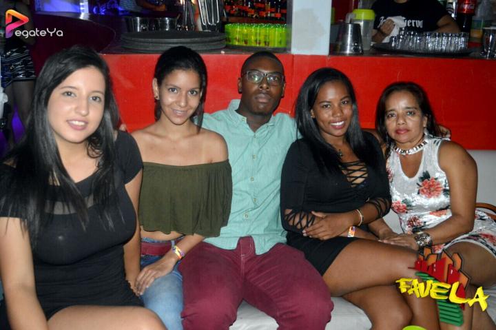 Foto 34 de Favela Club - 1er Fds Mayo 2017 en Favela Club Menga, Cali