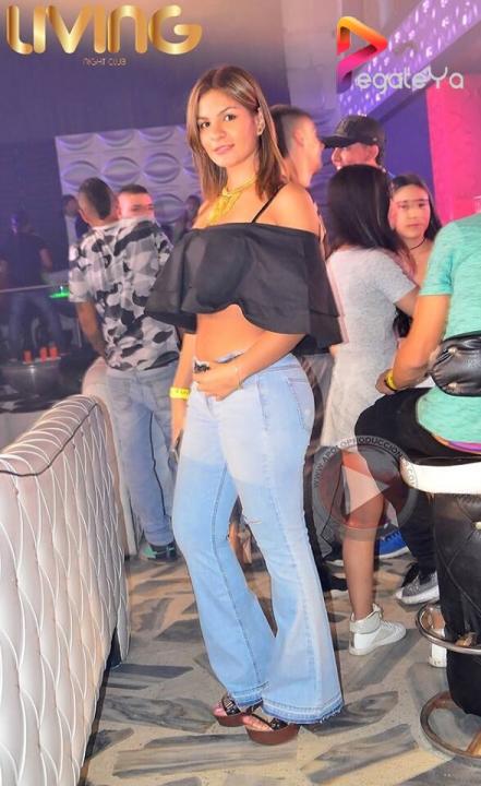 Foto 16 de Living Night Club - 2do/3er fds Junio en Living Night Club, Cali