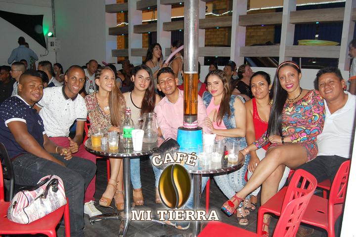 Foto 26 de Cafe mi Tierra - 3er Fds Abril 2016 en Cafe Mi Tierra, Cali