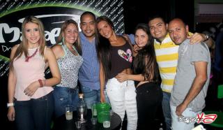 Foto 62 de Actriz Porno Colombia Celeste en Mama Bicho