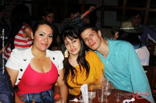 Foto 44 de Sabado 15 de Septiembre 2012 en El Viejo Chiflas Restaurante, Cali