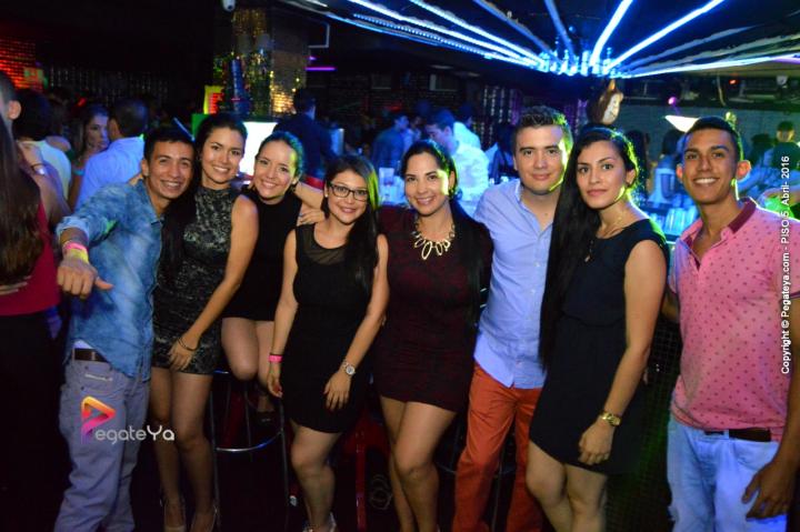 Foto 22 de PISO V - Sabado 2 de abril 2016 en Bar Piso V Bucaramanga, Bucaramanga