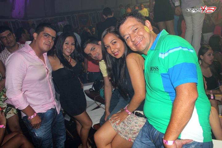 Foto 76 de Lolas Club - Amor y Amistad en Lolas Club Menga Cali, Cali
