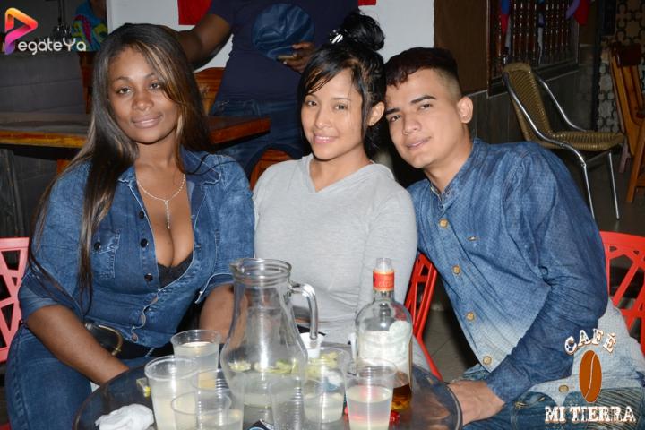 Foto 13 de Cafe mi Tierra - 3er & 4to Fds Oct. 2016 en Cafe Mi Tierra, Cali