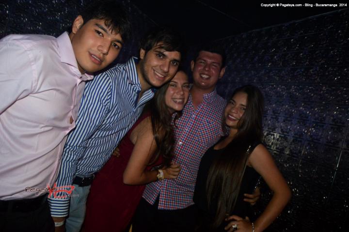 Foto 74 de Bar Bling 31 dic 2014 en Bar Bling Bucaramanga, Bucaramanga