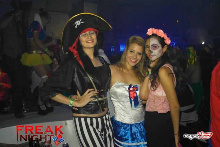 Foto 429 de Lolas - Halloween 2014 en Lolas Club Menga Cali, Cali