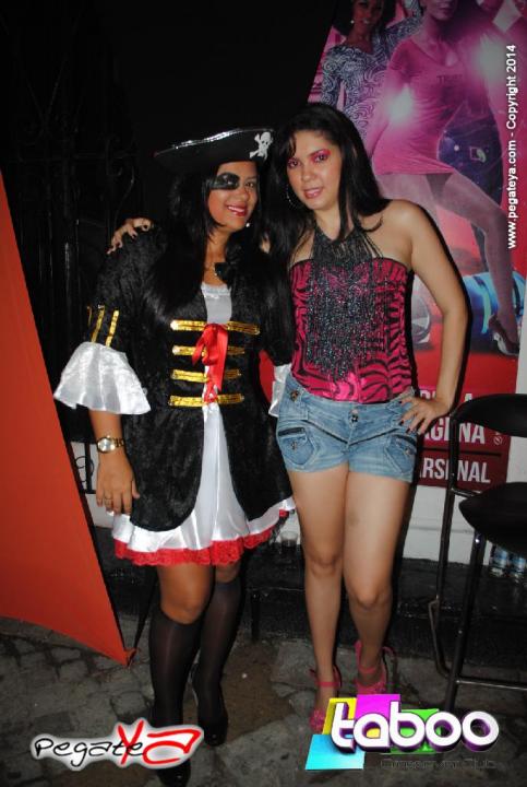 Foto 35 de Taboo Halloween 2014 en Discoteca Taboo Cartagena, Cartagena