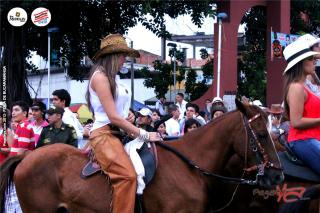Foto 162 de Cabalgata Feria de Bucaramanga 2012 en Cabalgata Feria de Bucaramanga 2012, Bucaramanga