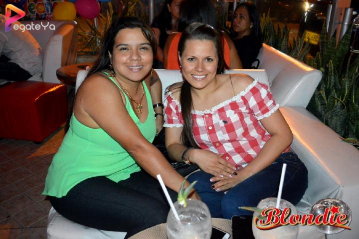 Foto 51 de Blondie - AMOR & AMISTAD 2016 en Blondie Bar Cali, Cali
