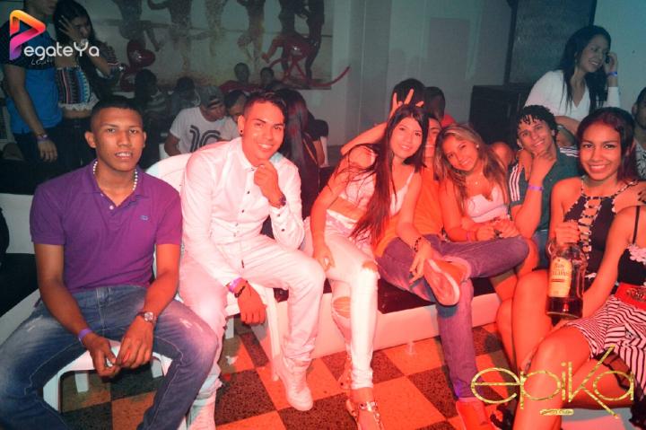Foto 40 de Epika - Amor & Amistad Sep. 2016 en Epika Night Club, Cali