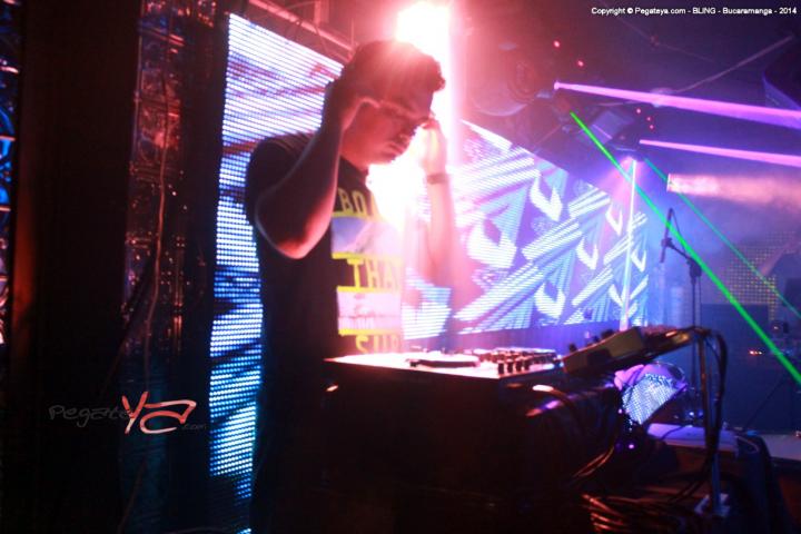 Foto 22 de Discoteca Bling- 13 de Junio de 2014 en Bar Bling Bucaramanga, Bucaramanga